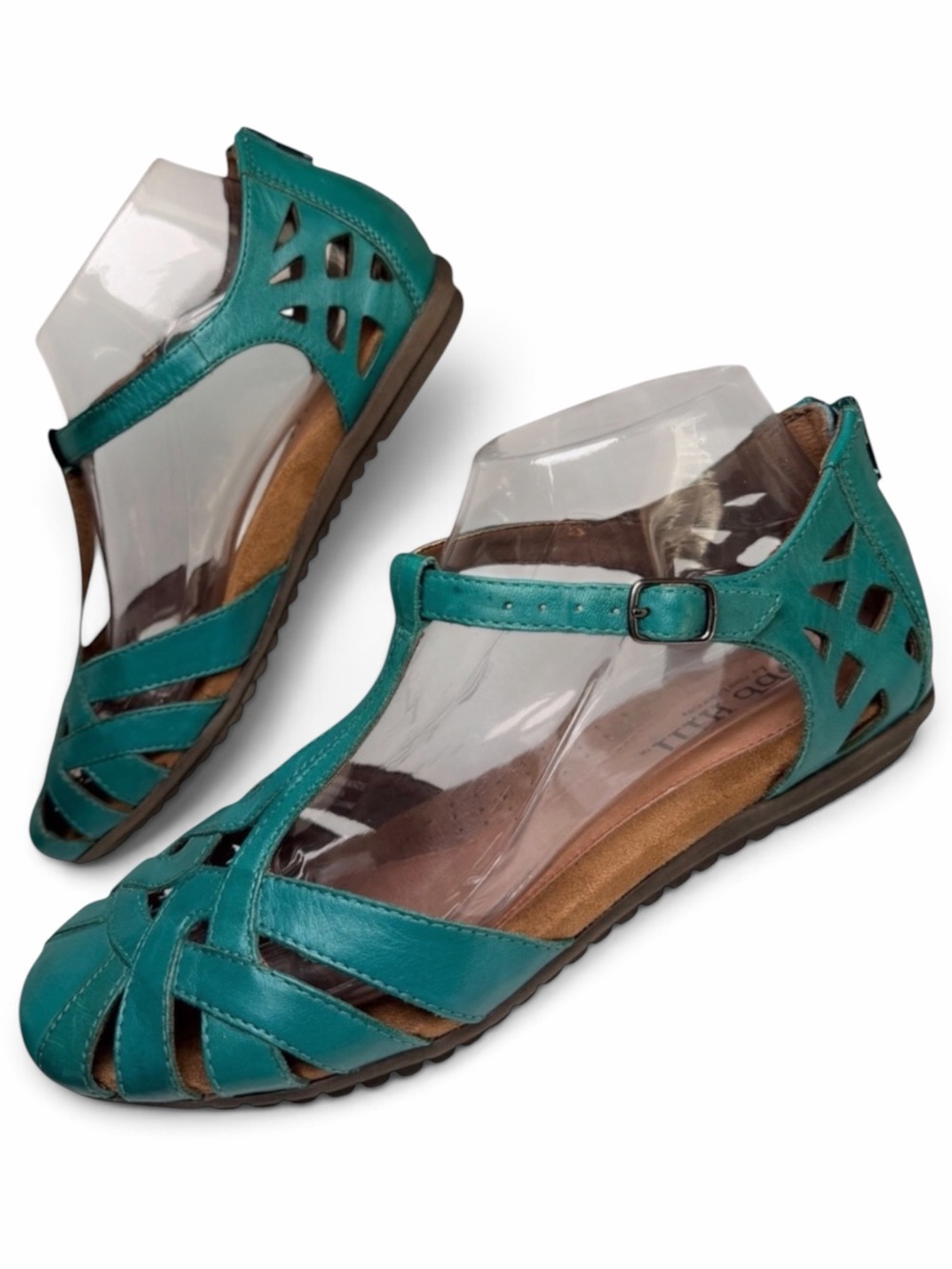 Cobb Hill Ireland CH Teal Leather T Strap Sandals 8.5